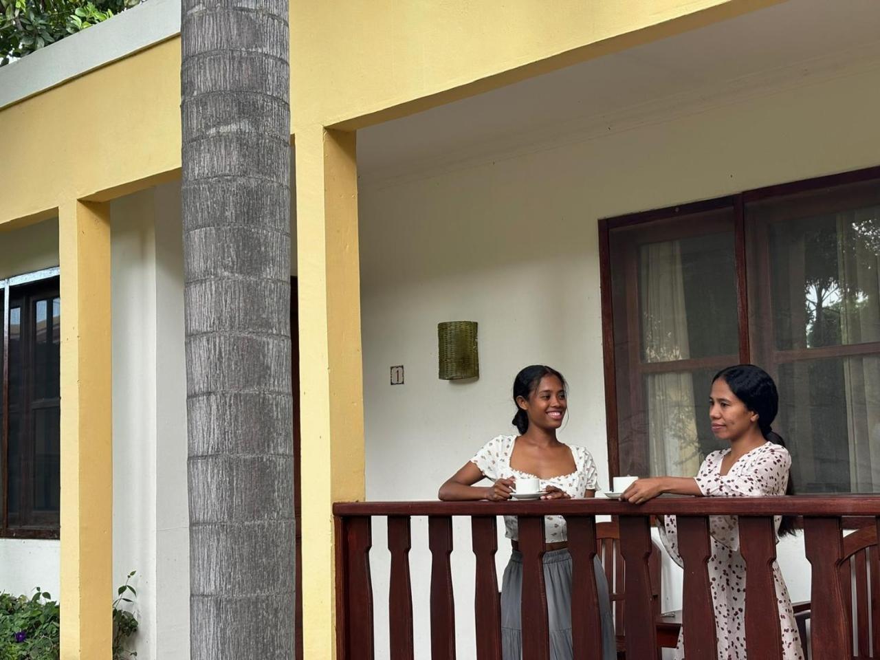 Palm Malinamoc Hotel Dili Zewnętrze zdjęcie