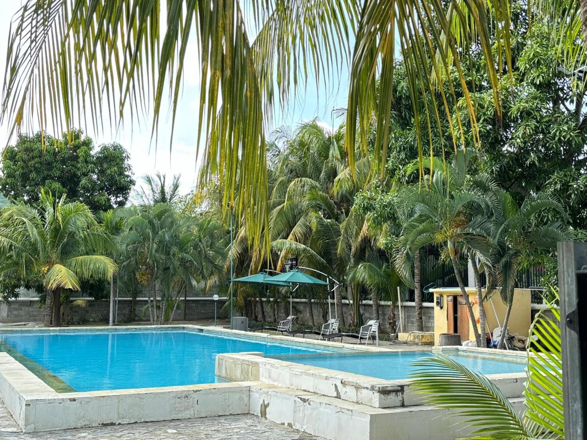 Palm Malinamoc Hotel Dili Zewnętrze zdjęcie