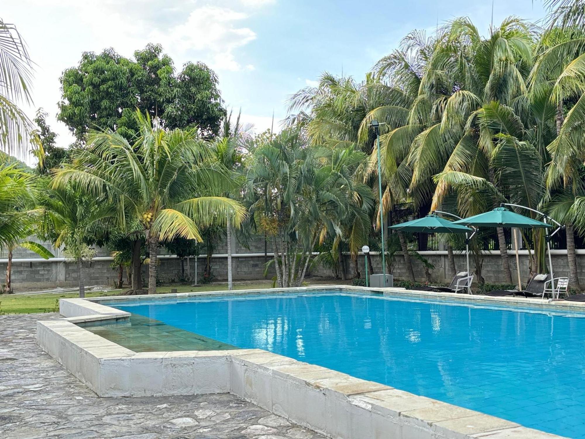 Palm Malinamoc Hotel Dili Zewnętrze zdjęcie